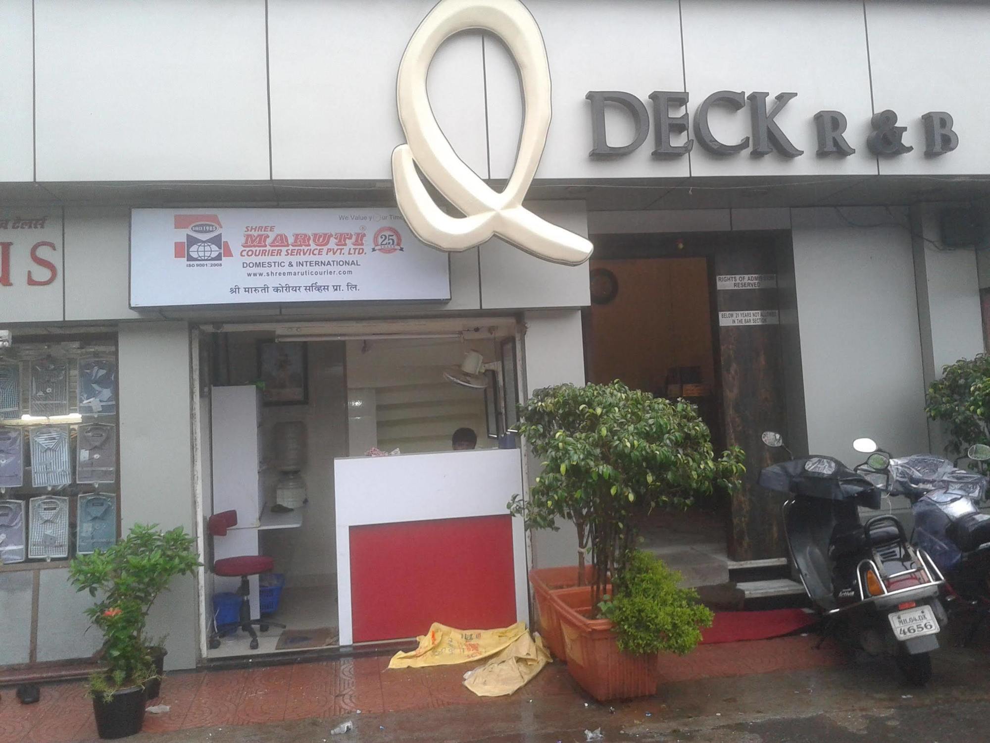 Hotel Q Deck Мумбаи Экстерьер фото